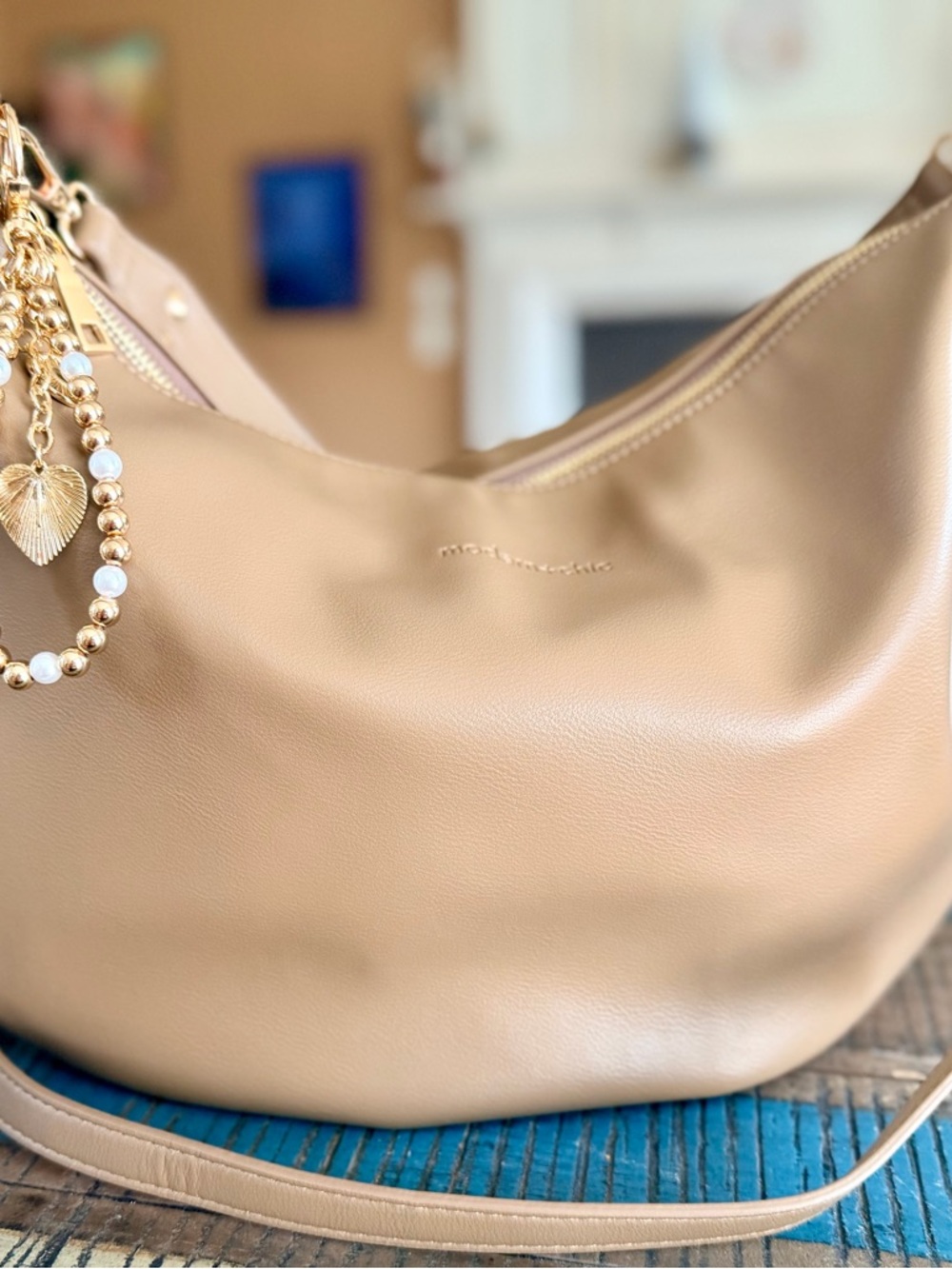 Modern + Chic Savannah Bag in Fawn - Picture 4 of 6
